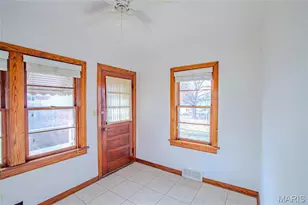 408 E Washington Ave, Robertsville, MO 65066 - Photo 18