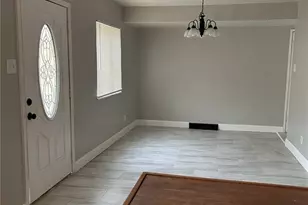 534 Alcove Ave, Bellefontaine Neighbors, MO 63137 - Photo 2