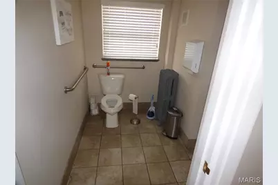 4500 W Pine Boulevard, Saint Louis, MO 63108 - Photo 10