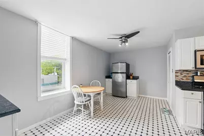 2416 S 12th Street #A, Saint Louis, MO 63104 - Photo 12