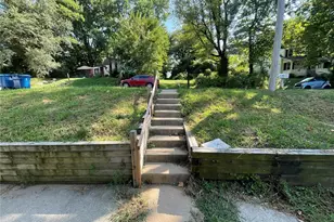 435 Adrian Dr, Saint Louis, MO 63137 - Photo 4