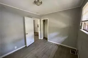 435 Adrian Dr, Saint Louis, MO 63137 - Photo 18