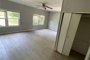 435 Adrian Dr, Saint Louis, MO 63137 - Photo 32