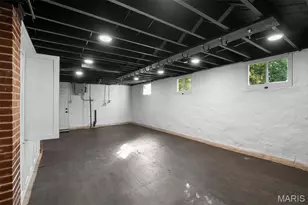 210 Jefferson Rd, Webster Groves, MO 63119 - Photo 44