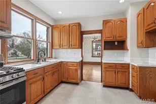 201 E Maple St, Wentzville, MO 63385 - Photo 8