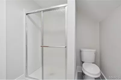 201 E Maple Street, Wentzville, MO 63385 - Photo 16