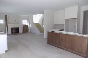 140 W Sarah Ave, Kirkwood, MO 63122 - Photo 8