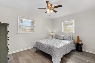 225 S St Charles St, Florissant, MO 63031 - Photo 8