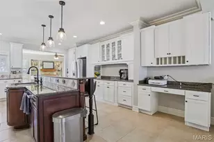 1002 Chesterfield Forest Dr, Wildwood, MO 63005 - Photo 18