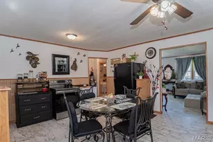 406 E Washington Ave, Robertsville, MO 65066 - Photo 6