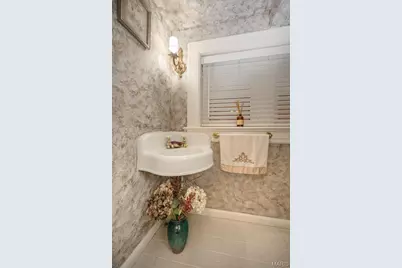 4527 Maryland Avenue, Saint Louis, MO 63108 - Photo 16