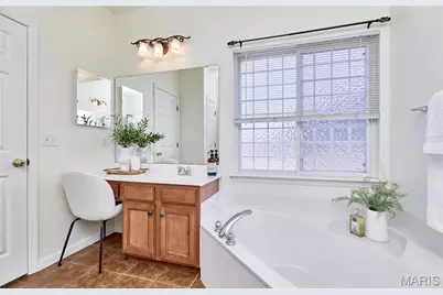608 Geiser Brook Court, Lake Saint Louis, MO 63367 - Photo 48