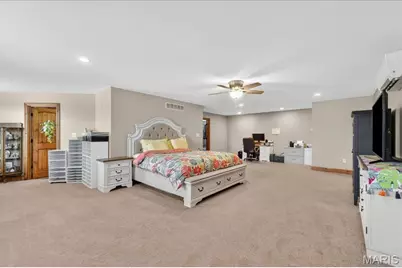 1985 Heritage Farms Drive, Pacific, MO 63069 - Photo 12