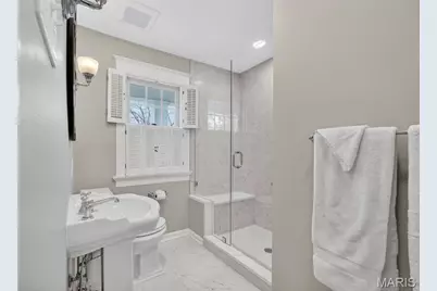 1 Clermont Lane, Ladue, MO 63124 - Photo 32