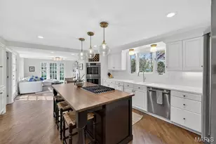 1 Clermont Ln, Ladue, MO 63124 - Photo 18