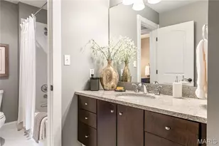 1007 Devonworth Manor Way, Town and Country, MO 63017 - Photo 36