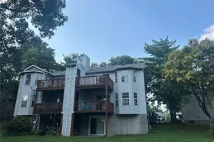 195 Harvest Moon Ct, Saint Peters, MO 63304 - Photo 2