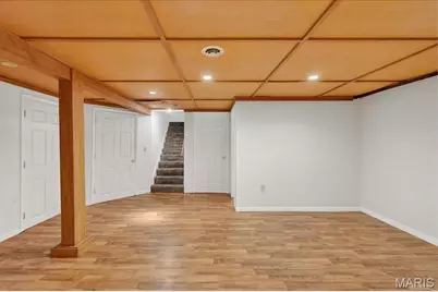 339 Bogey Lane, Saint Louis, MO 63122 - Photo 14