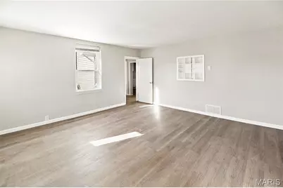 251 Wachtel Avenue, Saint Louis, MO 63125 - Photo 6