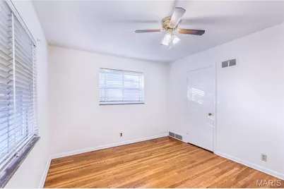 5944 Loughborough Avenue, Saint Louis, MO 63109 - Photo 16