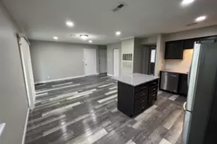 1913 Gascony Parc Dr, Lake Saint Louis, MO 63367 - Photo 4