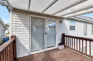 4948 Hurstborough Ct, Hazelwood, MO 63042 - Photo 28