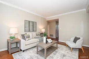 615 Clara Ave, Saint Louis, MO 63112 - Photo 6