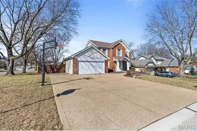 2965 Landau Court, Saint Charles, MO 63301 - Photo 2