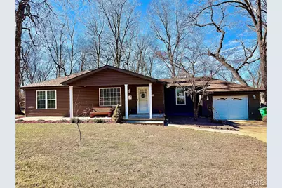 811 Taylor Avenue, Farmington, MO 63640 - Photo 1