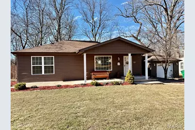 811 Taylor Avenue, Farmington, MO 63640 - Photo 2