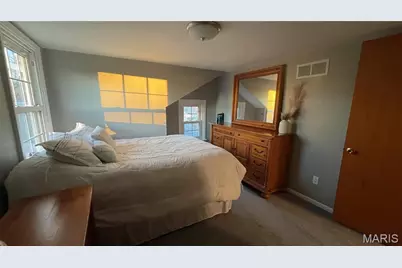 217 Creve Coeur Avenue, Manchester, MO 63011 - Photo 12