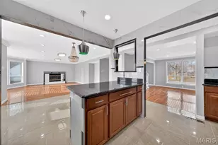 1852 Partridge Berry Dr, Florissant, MO 63031 - Photo 10