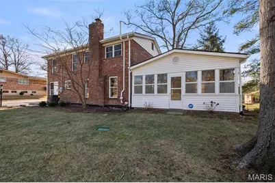 14121 Parliament Drive, Chesterfield, MO 63017 - Photo 46