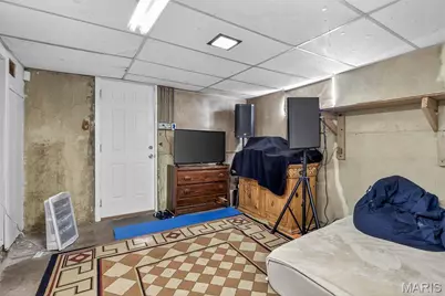 9406 Mackenzie Road, Affton, MO 63123 - Photo 28