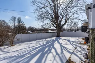 9406 MacKenzie Rd, Affton, MO 63123 - Photo 30