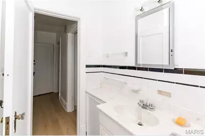 7360 Dartmouth Avenue, University City, MO 63130 - Photo 18