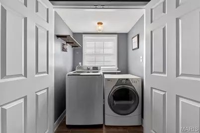 216 Hillsdale Drive, Ballwin, MO 63011 - Photo 14