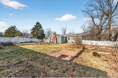 216 Hillsdale Drive, Ballwin, MO 63011 - Photo 26