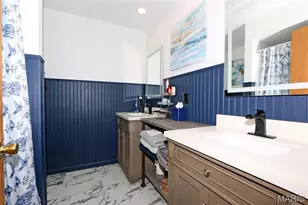 13138 Royal Pines Dr, Maryland Heights, MO 63146 - Photo 18