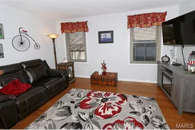 13138 Royal Pines Drive, Maryland Heights, MO 63146 - Photo 14