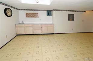 13138 Royal Pines Dr, Maryland Heights, MO 63146 - Photo 24