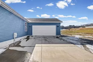 137 Calvey Brook Dr, Robertsville, MO 63072 - Photo 36