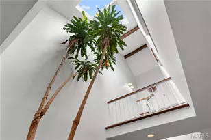 913 Maison Ladue Dr, Saint Louis, MO 63141 - Photo 4