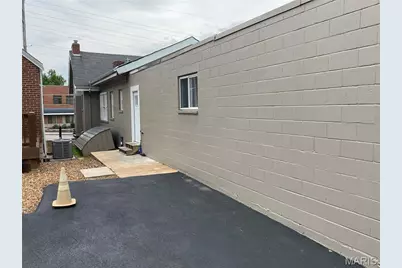 2015 S Big Bend Boulevard, Maplewood, MO 63117 - Photo 4