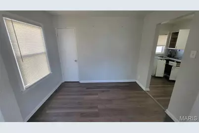 2000 Wismer Avenue, Saint Louis, MO 63114 - Photo 4