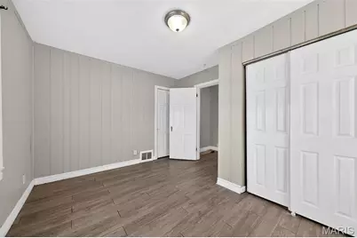 8616 Kendale Drive, Bel-Ridge, MO 63121 - Photo 18