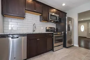 531 W Essex Ave, Kirkwood, MO 63122 - Photo 10