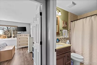 677 Rustic Valley Drive, Ballwin, MO 63021 - Photo 18