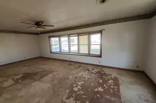 1004 Ozark St, Waynesville, MO 65583 - Photo 4