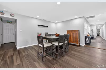 6750 Foxshire Drive, Florissant, MO 63033 - Photo 26